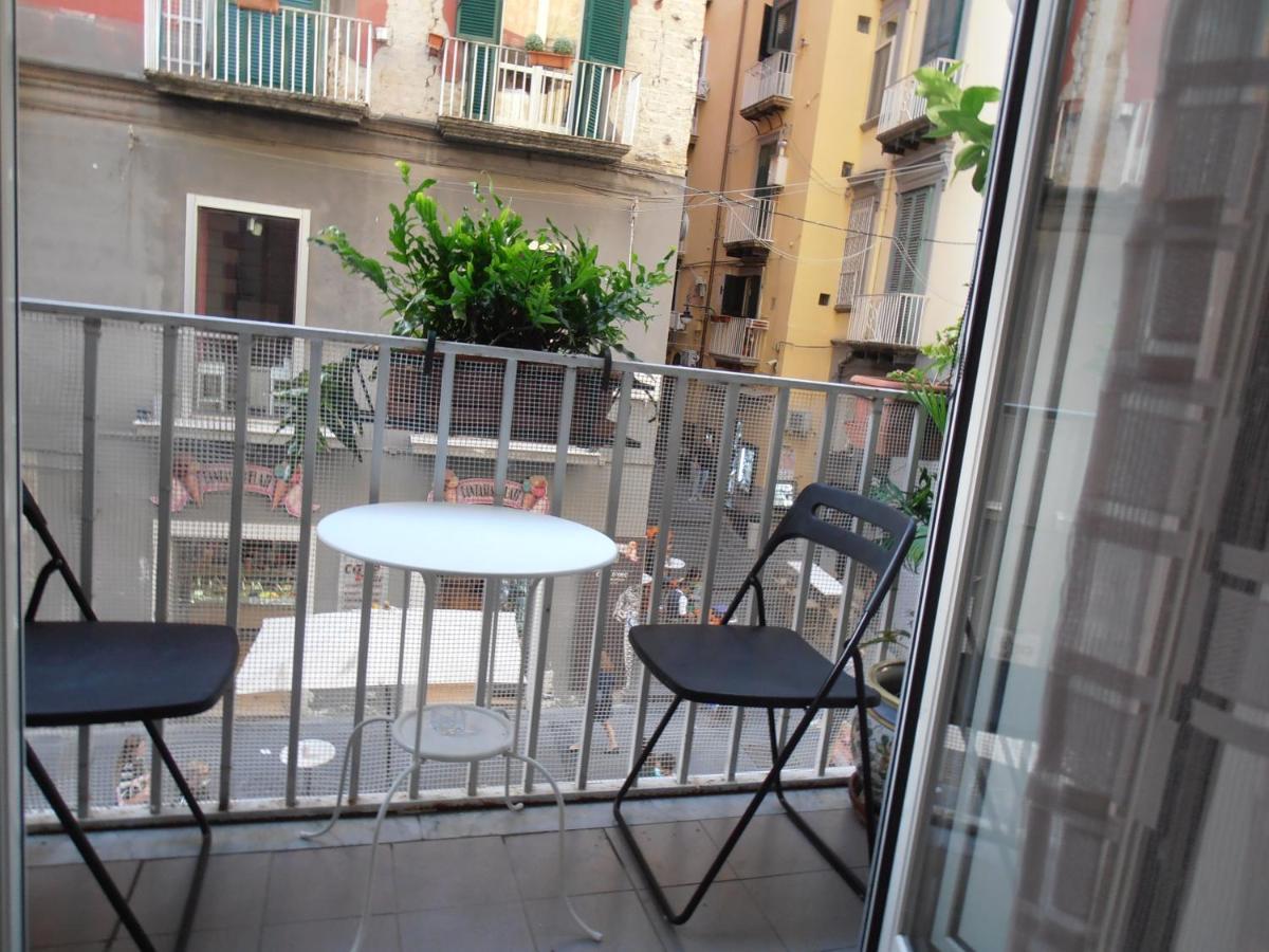 La Residenza Napoli Chiaia Short Let Apartment Superior Via Chiaia 82 Eksteriør billede